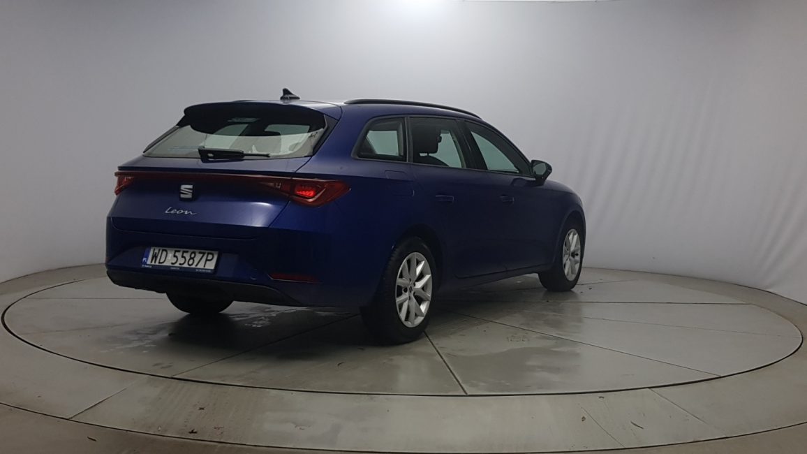 Seat Leon 1.5 TSI Full LED WD5587P w leasingu dla firm