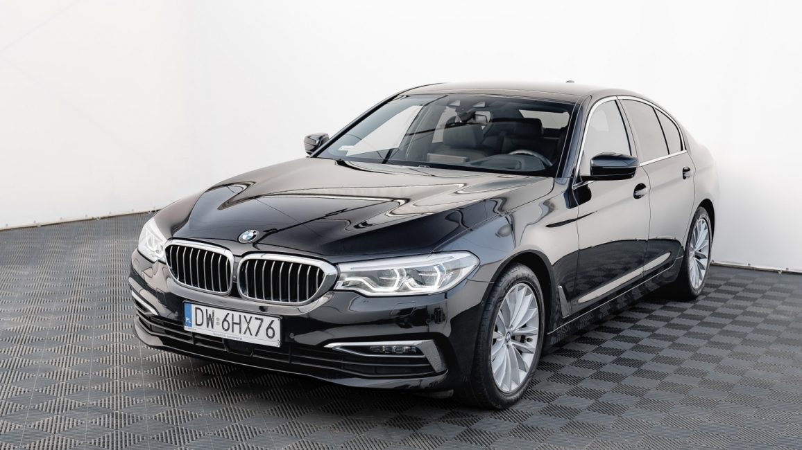 BMW 530i GPF xDrive Luxury Line sport-aut DW6HX76 w leasingu dla firm