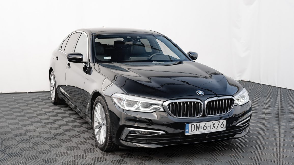 BMW 530i GPF xDrive Luxury Line sport-aut DW6HX76 w zakupie za gotówkę