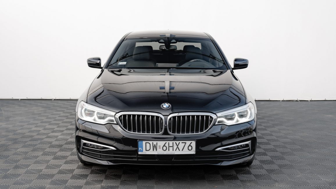 BMW 530i GPF xDrive Luxury Line sport-aut DW6HX76 w zakupie za gotówkę