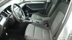 Volkswagen Passat 1.5 TSI EVO Business WU8706J w zakupie za gotówkę
