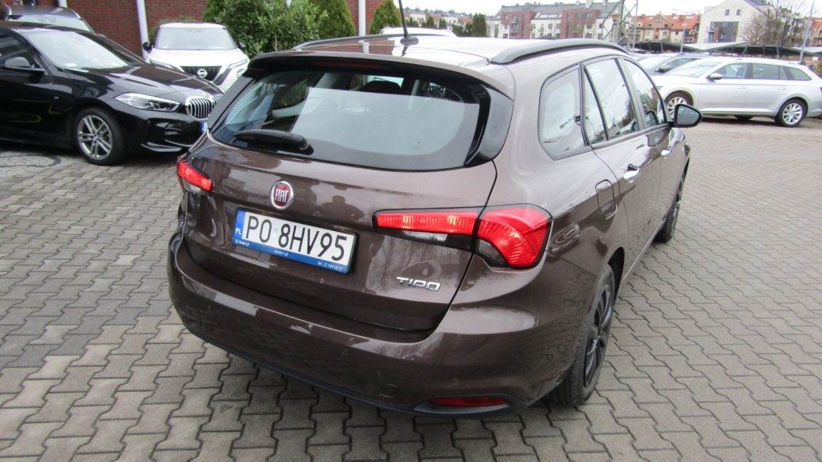 Fiat Tipo 1.6 E-Torq 16v Easy aut PO8HV95 w leasingu dla firm