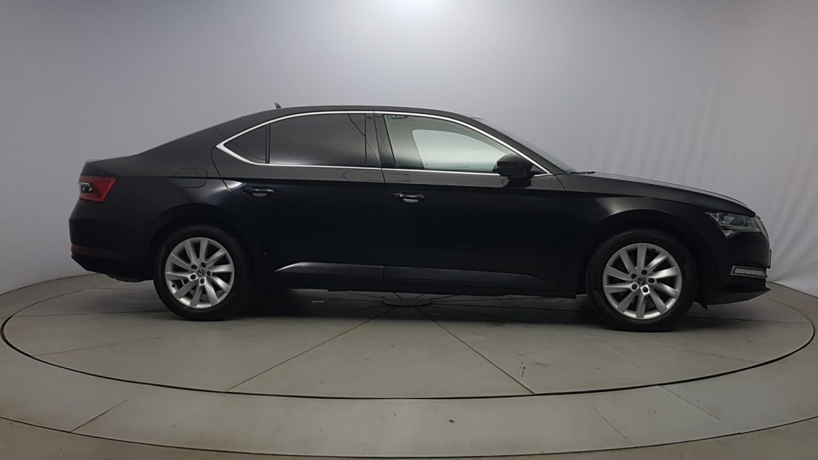 Skoda Superb 2.0 TSI Style DSG WD6892P w abonamencie