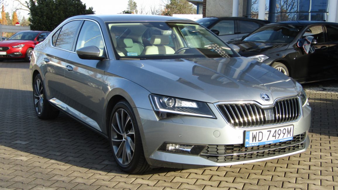 Skoda Superb 2.0 TSI 4x4 L&K DSG WD7499M w abonamencie