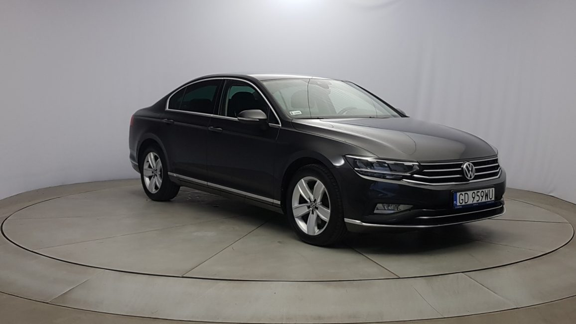 Volkswagen Passat 2.0 TDI Elegance DSG GD959WU w abonamencie