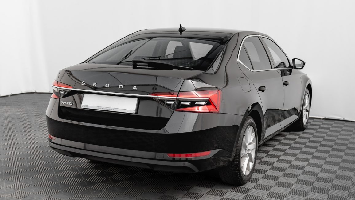 Skoda Superb 2.0 TDI SCR Style DSG WD1072N w zakupie za gotówkę