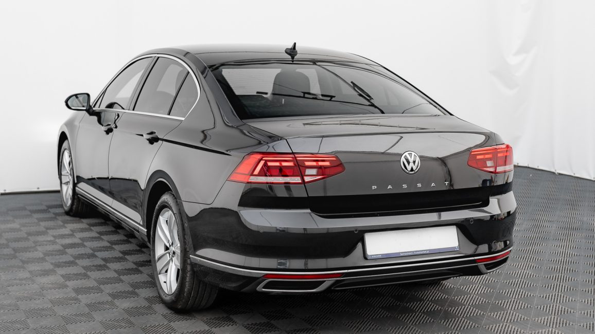 Volkswagen Passat 2.0 TDI Elegance DSG GD956WU w leasingu dla firm