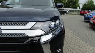 Mitsubishi Outlander 2.0 Intense + SDA 4WD CVT EL2M229 w leasingu dla firm