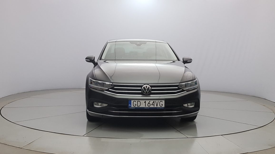 Volkswagen Passat 2.0 TDI Elegance DSG GD164VG w abonamencie