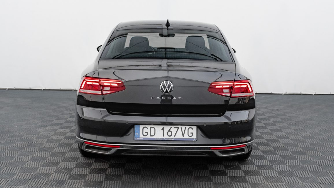 Volkswagen Passat 2.0 TDI Elegance DSG GD167VG w abonamencie