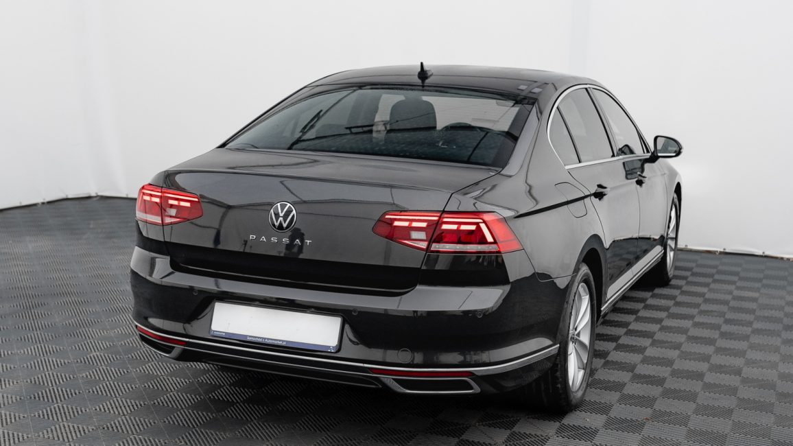 Volkswagen Passat 2.0 TDI Elegance DSG GD1A750 w zakupie za gotówkę