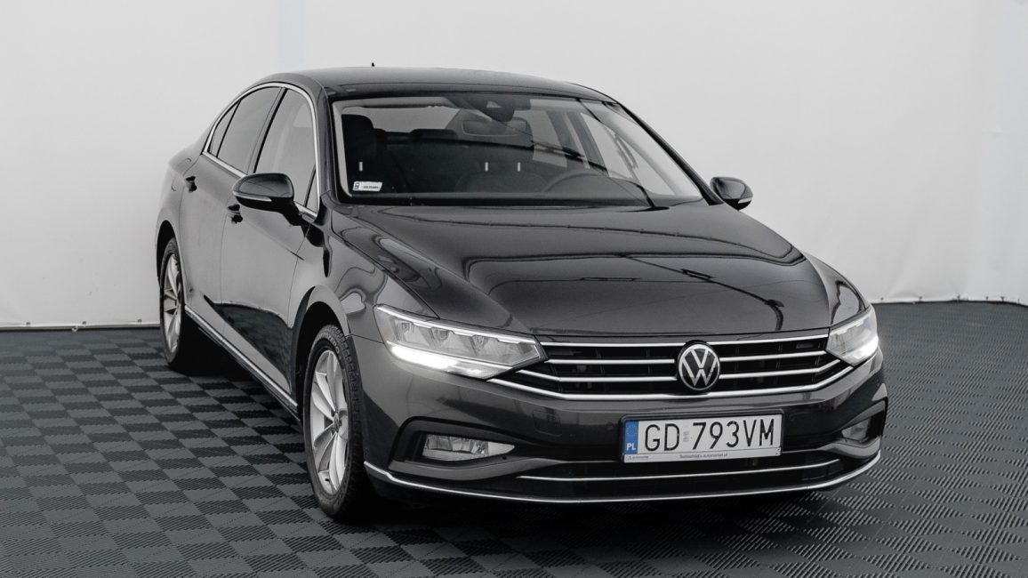 Volkswagen Passat 2.0 TDI Elegance DSG GD793VM w abonamencie