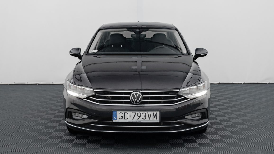 Volkswagen Passat 2.0 TDI Elegance DSG GD793VM w abonamencie