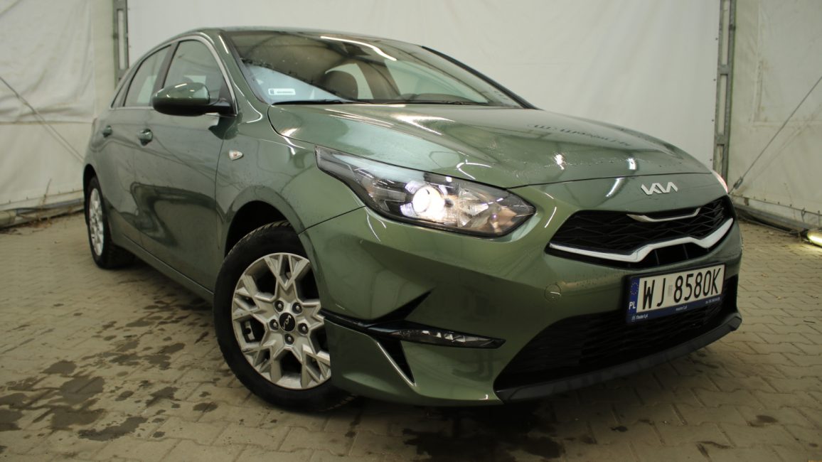 Kia Ceed 1.0 T-GDI M WJ8580K w zakupie za gotówkę