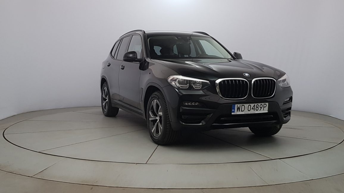 BMW X3 xDrive20i GPF Advantage aut WD0489P w leasingu dla firm