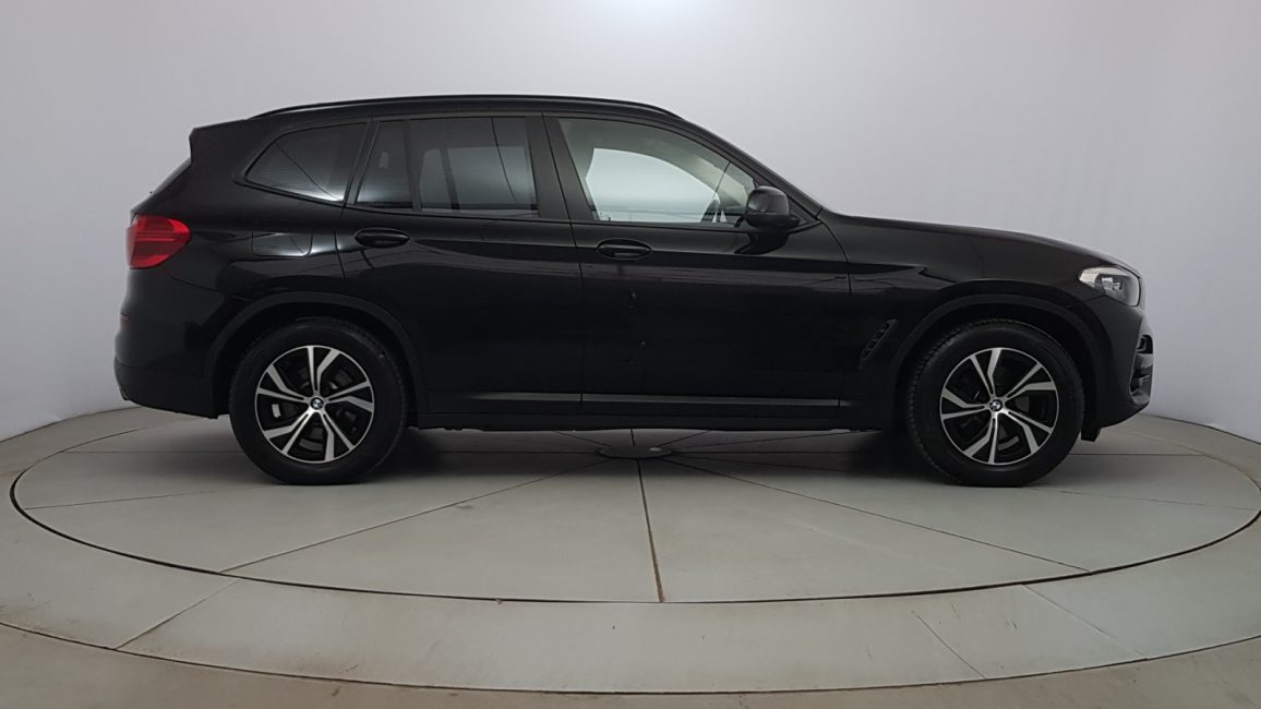 BMW X3 xDrive20i GPF Advantage aut WD0489P w leasingu dla firm