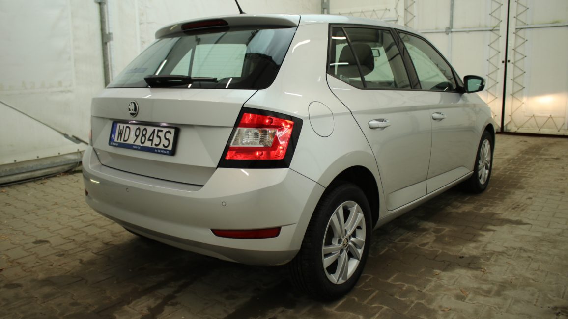 Skoda Fabia 1.0 TSI Ambition WD9845S w leasingu dla firm