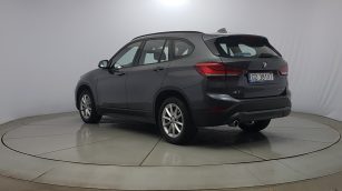 BMW X1 sDrive18i Advantage aut GD381XT w abonamencie