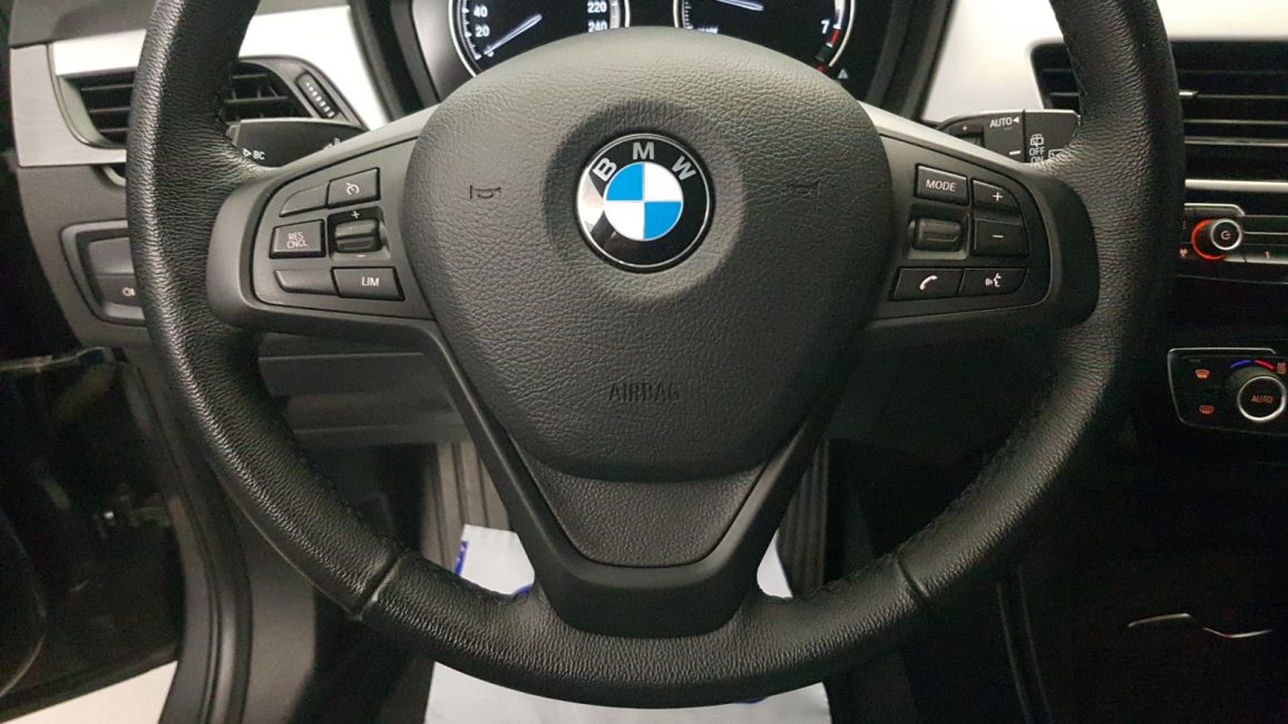 BMW X1 sDrive18i Advantage aut GD381XT w abonamencie