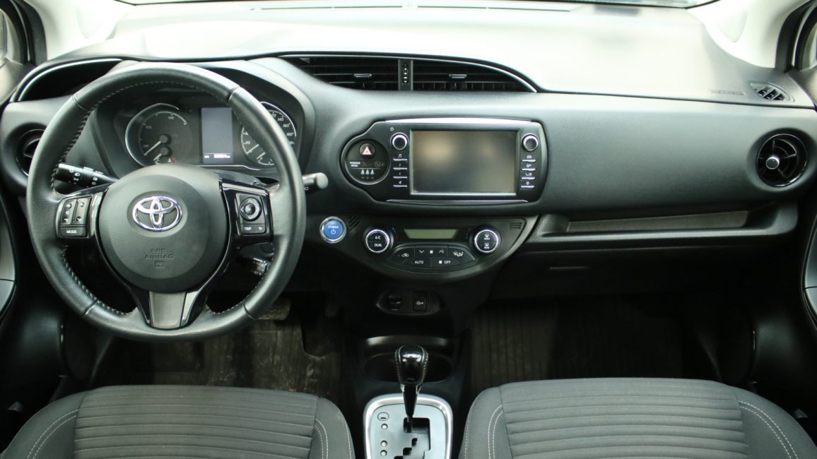 Toyota Yaris Hybrid 100 Premium WD0922S w zakupie za gotówkę