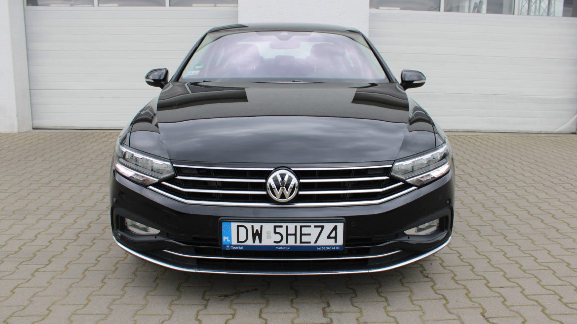 Volkswagen Passat 2.0 TDI Elegance DSG DW5HE74 w abonamencie