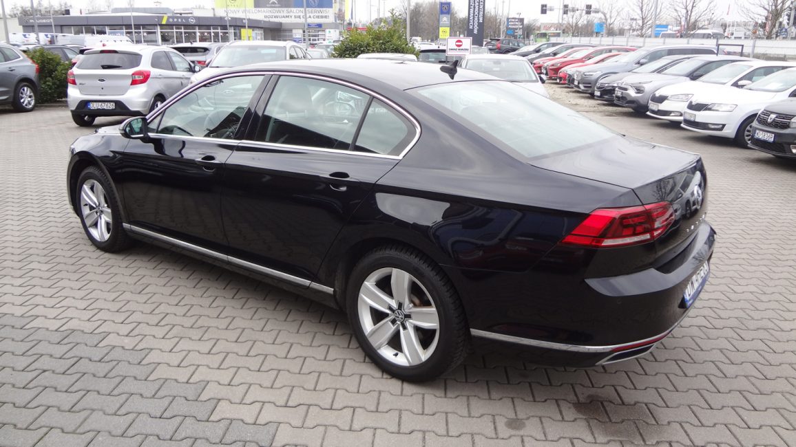 Volkswagen Passat 2.0 TDI Elegance DSG DW4HE83 w abonamencie