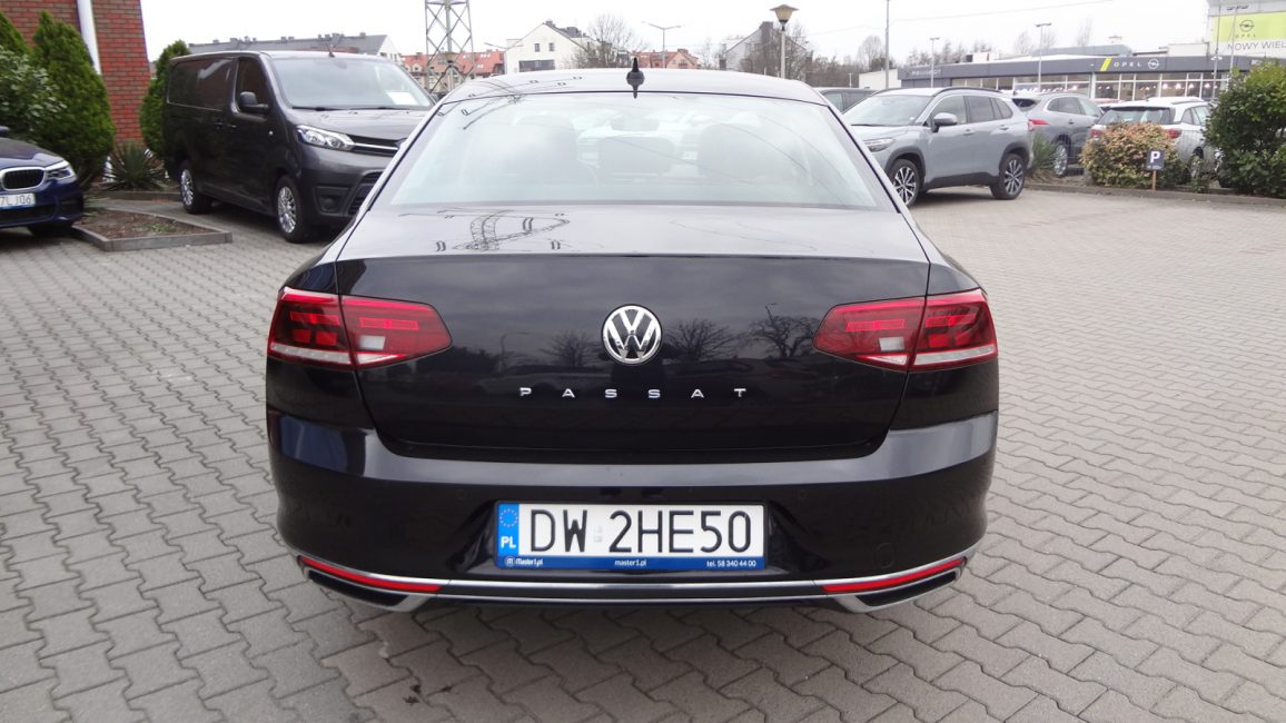 Volkswagen Passat 2.0 TDI Elegance DSG DW2HE50 w abonamencie