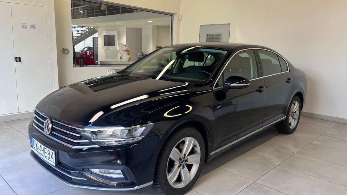 Volkswagen Passat 2.0 TDI Elegance DSG DW4HE84 w abonamencie dla firm