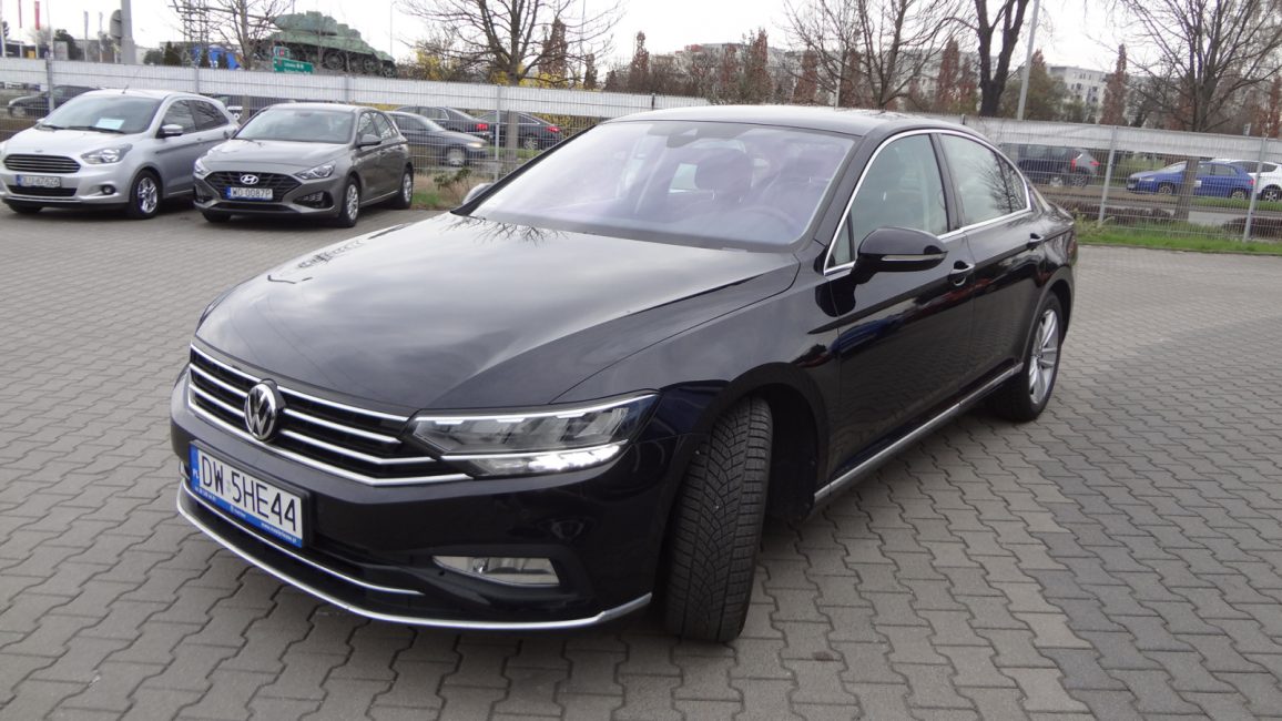 Volkswagen Passat 2.0 TDI Elegance DSG DW5HE44 w abonamencie