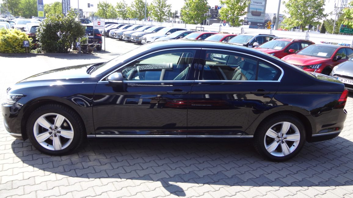 Volkswagen Passat 2.0 TDI Elegance DSG DW4HE87 w abonamencie