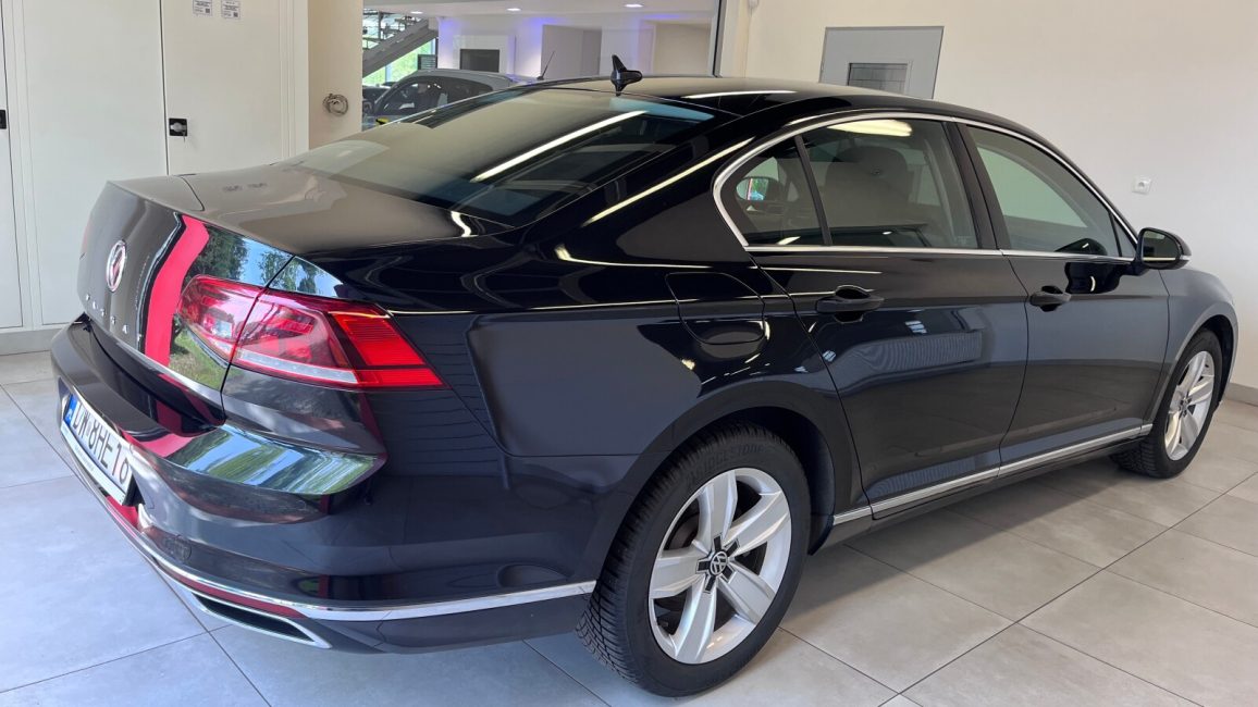 Volkswagen Passat 2.0 TDI Elegance DSG DW8HE16 w zakupie za gotówkę