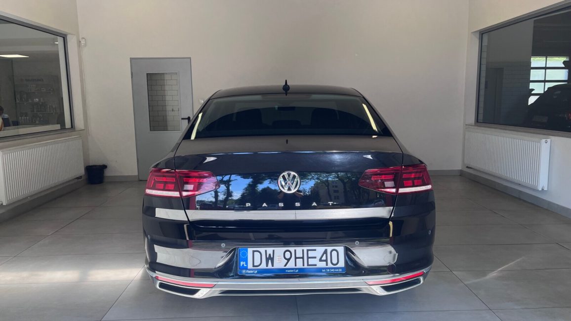 Volkswagen Passat 2.0 TDI Elegance DSG DW9HE40 w zakupie za gotówkę