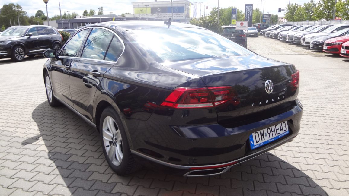 Volkswagen Passat 2.0 TDI Elegance DSG DW9HE43 w leasingu dla firm