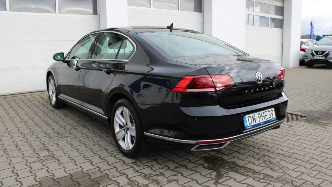 Volkswagen Passat 2.0 TDI Elegance DSG DW9HE39 w leasingu dla firm