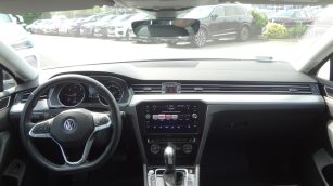 Volkswagen Passat 2.0 TDI Elegance DSG DW9HE42 w abonamencie