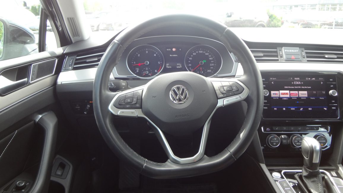 Volkswagen Passat 2.0 TDI Elegance DSG DW9HE42 w zakupie za gotówkę