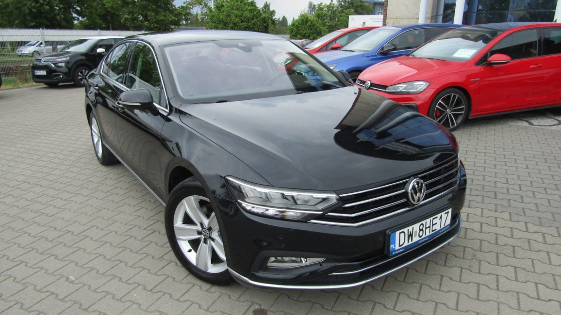 Volkswagen Passat 2.0 TDI Elegance DSG DW8HE17 w zakupie za gotówkę