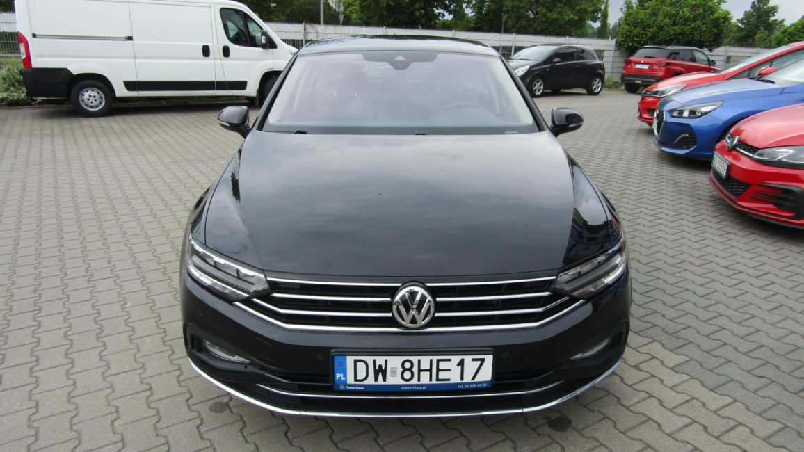 Volkswagen Passat 2.0 TDI Elegance DSG DW8HE17 w zakupie za gotówkę