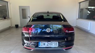 Volkswagen Passat 2.0 TDI Elegance DSG DW2HR18 w leasingu dla firm