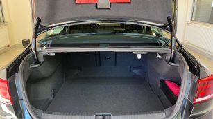 Volkswagen Passat 2.0 TDI Elegance DSG DW2HR18 w abonamencie