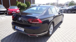 Volkswagen Passat 2.0 TDI Elegance DSG DW2HR21 w leasingu dla firm