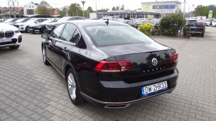 Volkswagen Passat 2.0 TDI Elegance DSG DW2HR33 w abonamencie