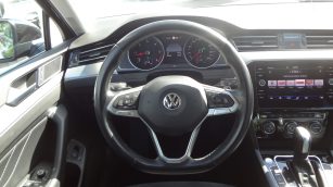 Volkswagen Passat 2.0 TDI Elegance DSG DW2HR32 w abonamencie