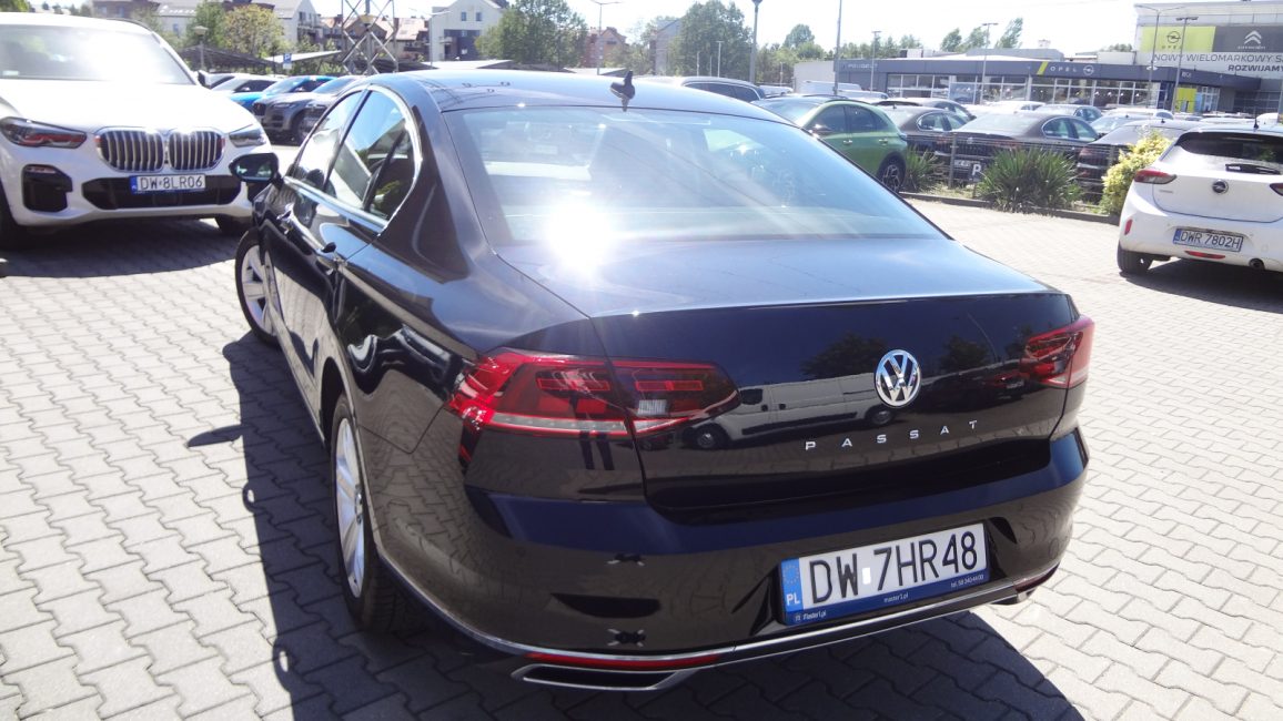 Volkswagen Passat 2.0 TDI Elegance DSG DW7HR48 w zakupie za gotówkę