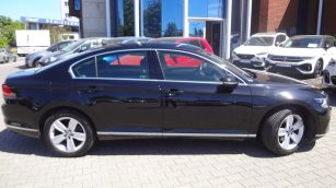 Volkswagen Passat 2.0 TDI Elegance DSG DW7HR48 w abonamencie dla firm