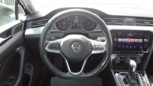 Volkswagen Passat 2.0 TDI Elegance DSG DW8HR10 w leasingu dla firm