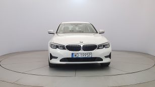 BMW 318i aut WD1995P w leasingu dla firm