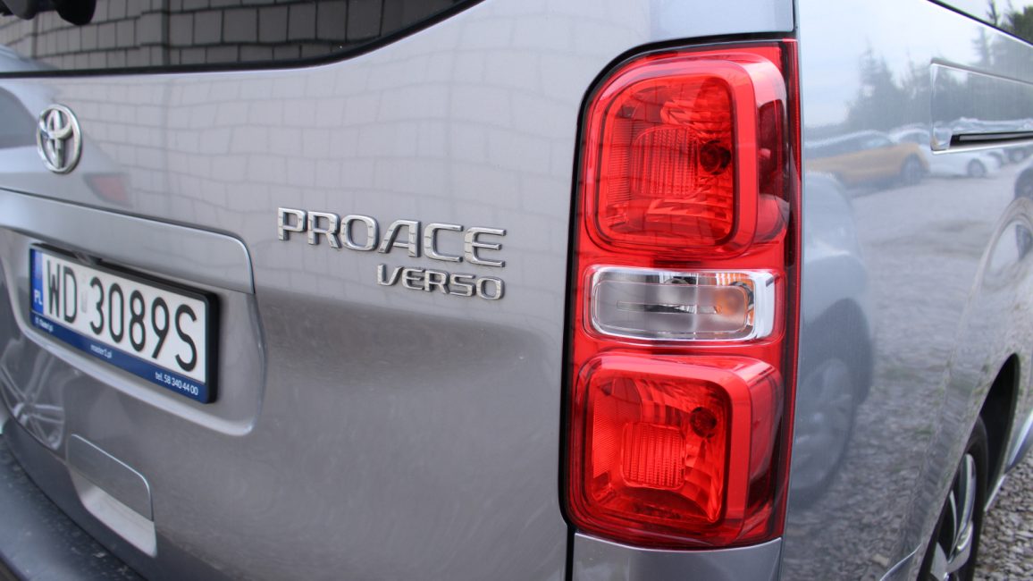 Toyota Proace Verso 2.0 D4-D Long Family Aut. WD3089S w zakupie za gotówkę