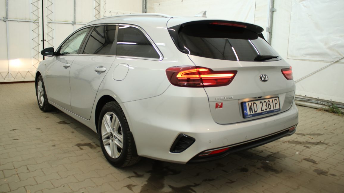 Kia Ceed 1.0 T-GDI M WD2381P w leasingu dla firm