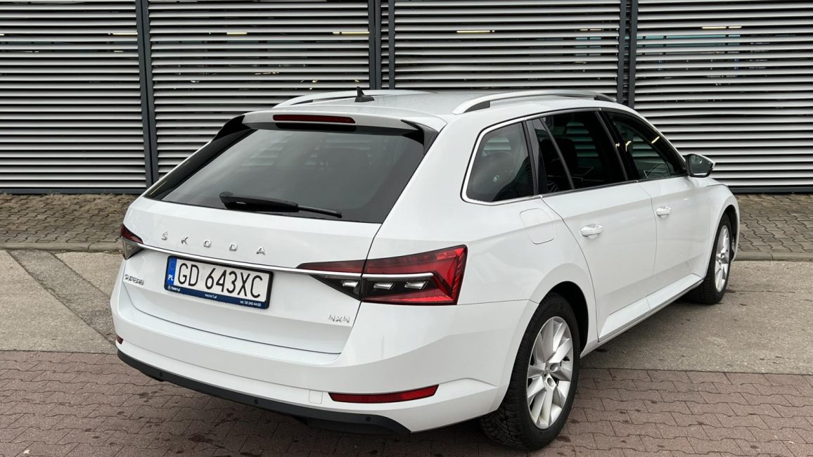 Skoda Superb 2.0 TDI SCR 4x4 Style DSG GD643XC w zakupie za gotówkę